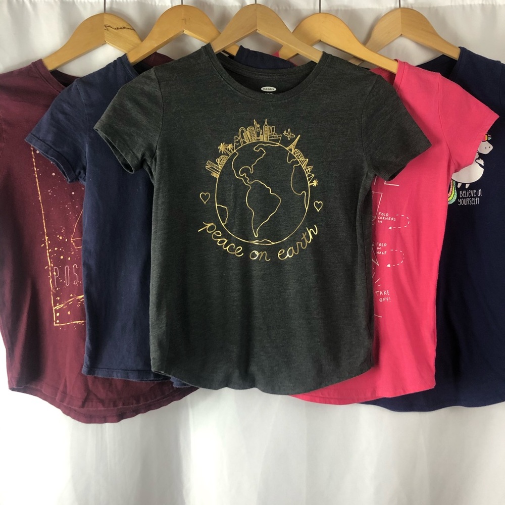 Old Navy Set of 5 kids short sleeve graphic tees